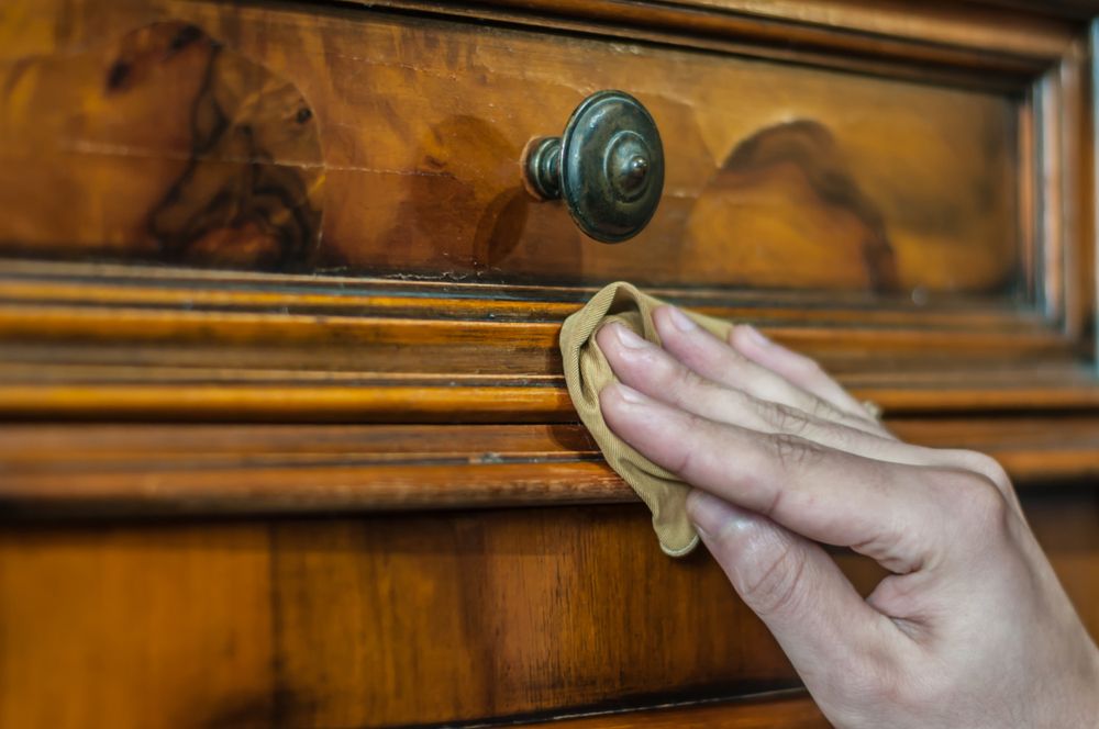 prep your wooden furniture before refinishing
