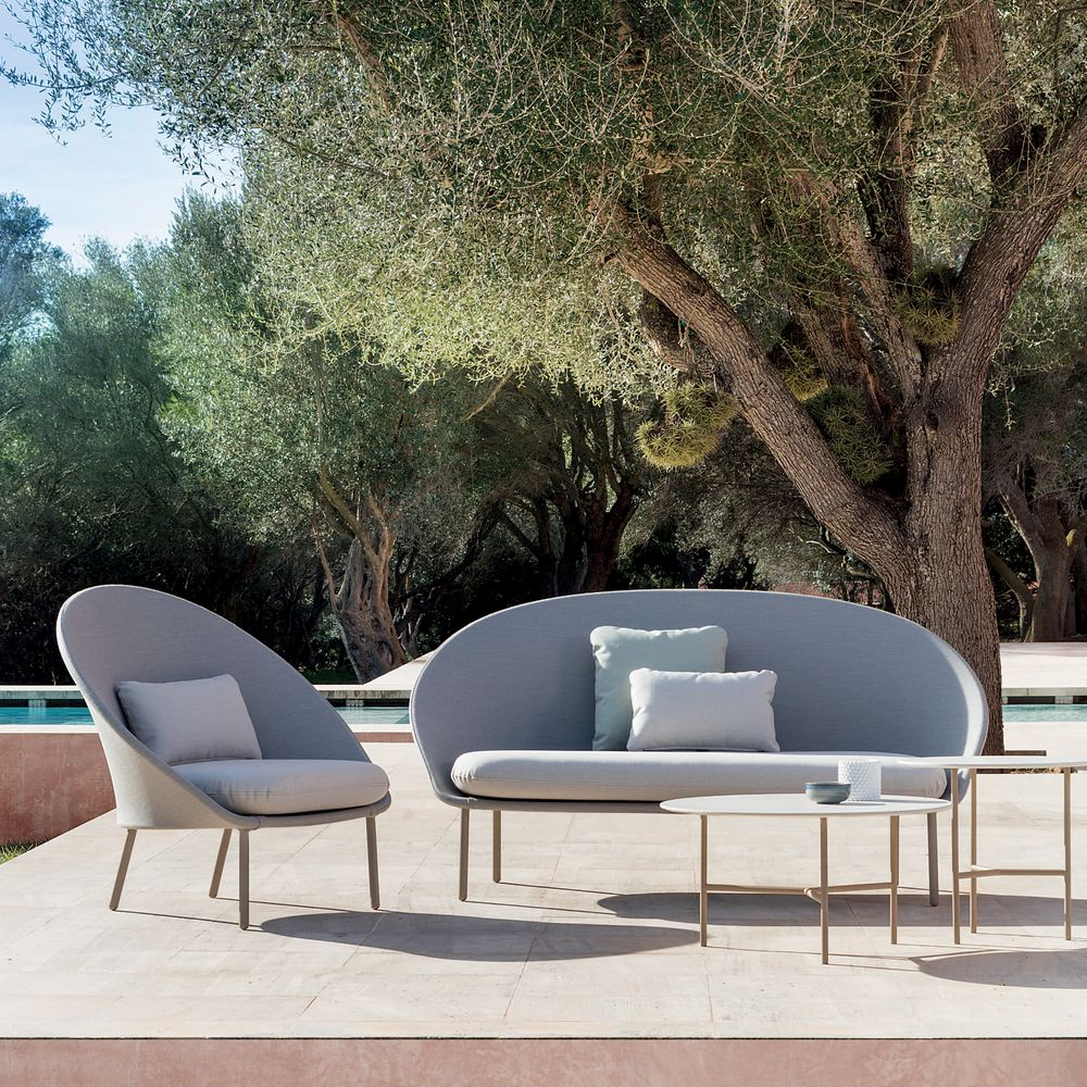 Line of twin armchairs from MUT Design. Image courtesy of Expormim