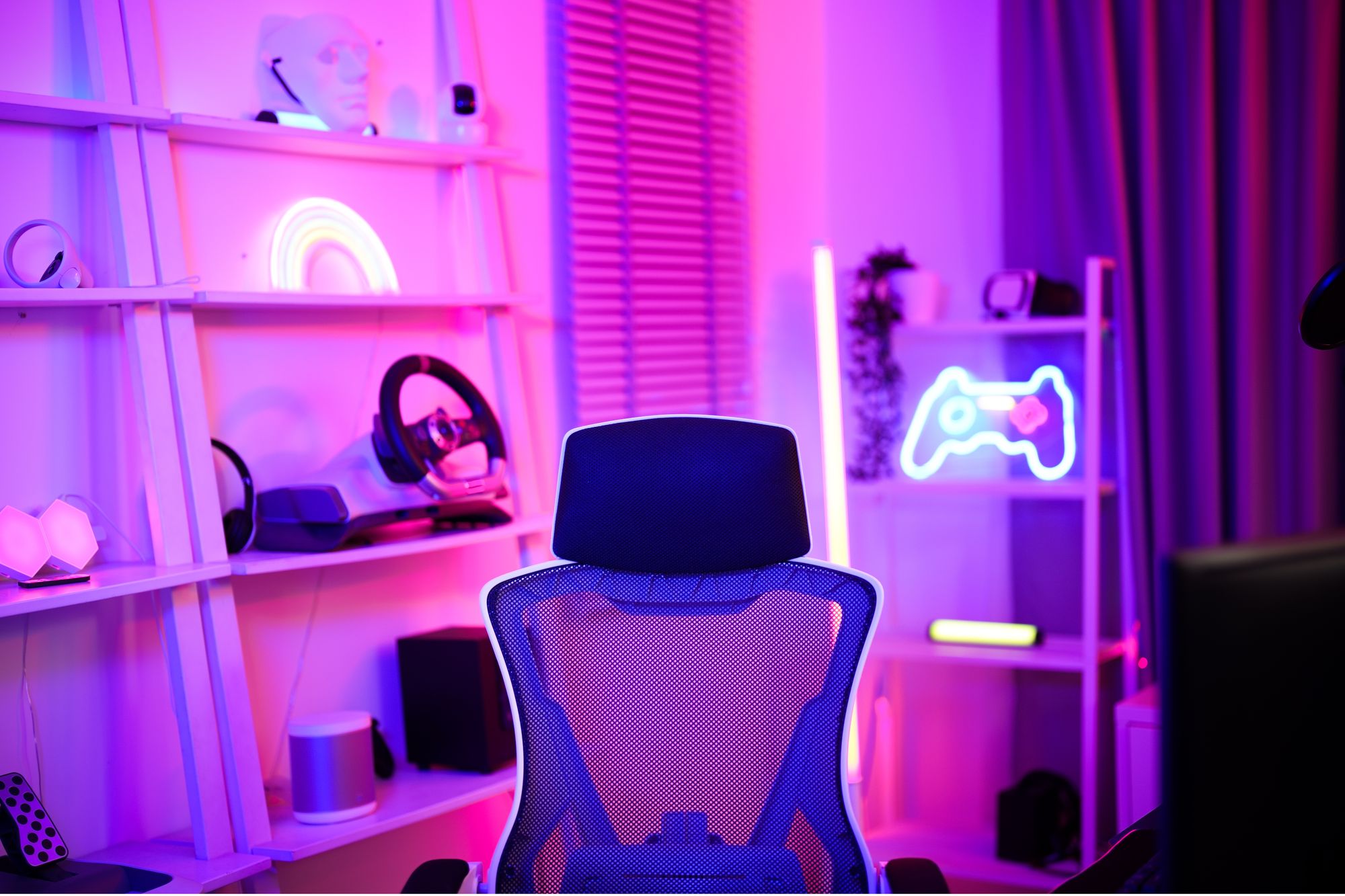 Gaming-Zimmer mit LED-Beleuchtung