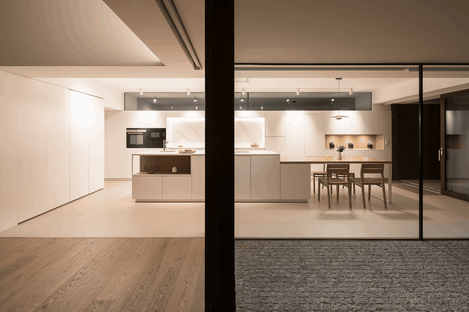 cocina moderna en casa de diseño de arquitecto paco galiñanes en galicia