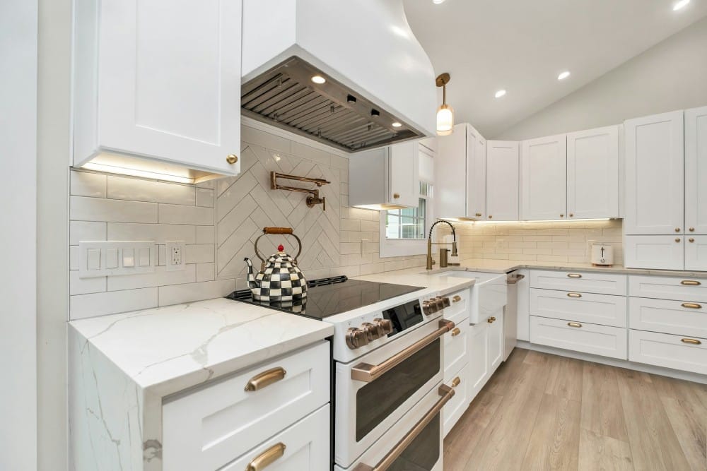 white L-shaped kitchen