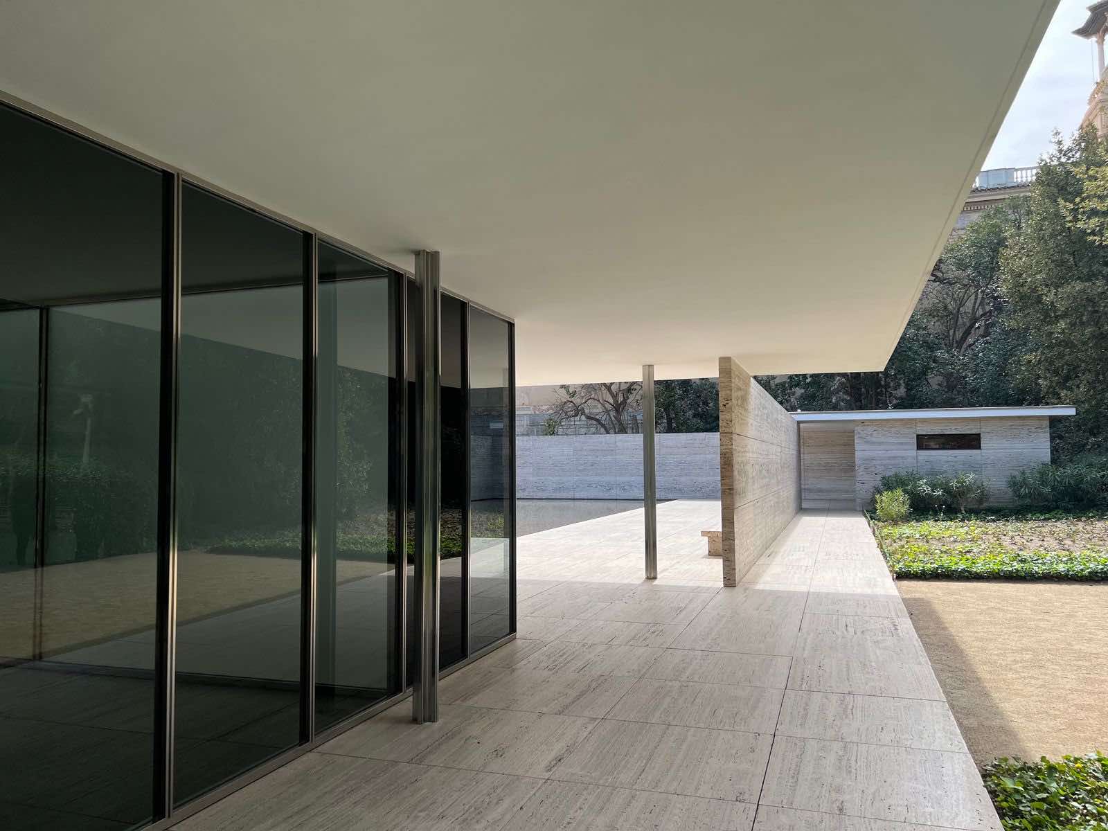 Pabellón Barcelona, Mies van Der Rohe, arquitectos famosos, arquitectura moderna