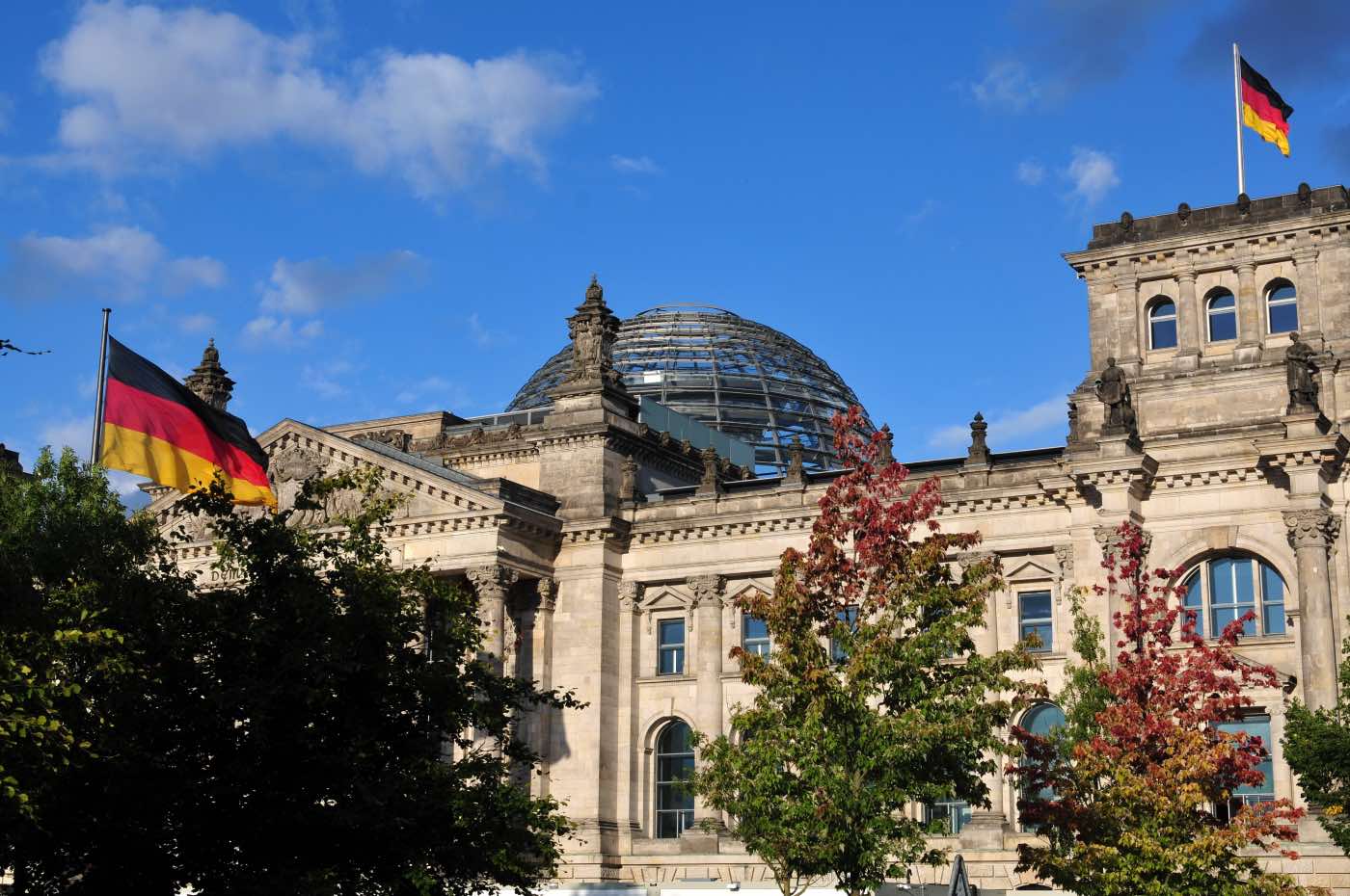 Cúpula del Reichstag de Berlín, de Norman Foster, arquitectos famosos