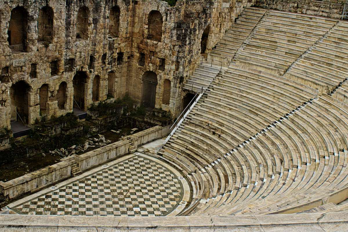odeón de herodes en atenas, teatro griego, arquitectura griega antigua