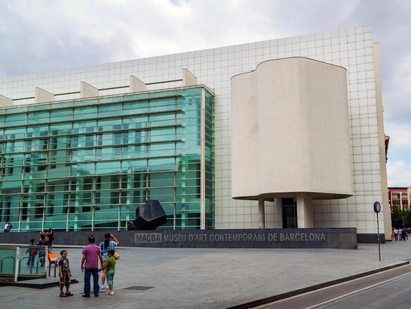 Museu de Arte Contemporânea de Barcelona (MACBA)