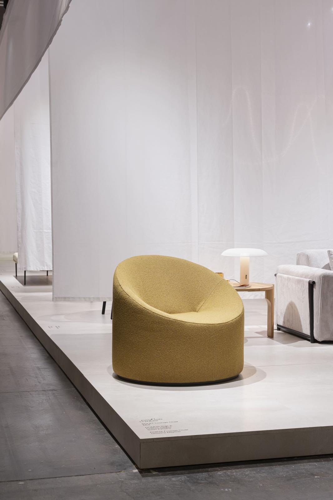 feria de diseño de valencia, sillón amarillo, mut design