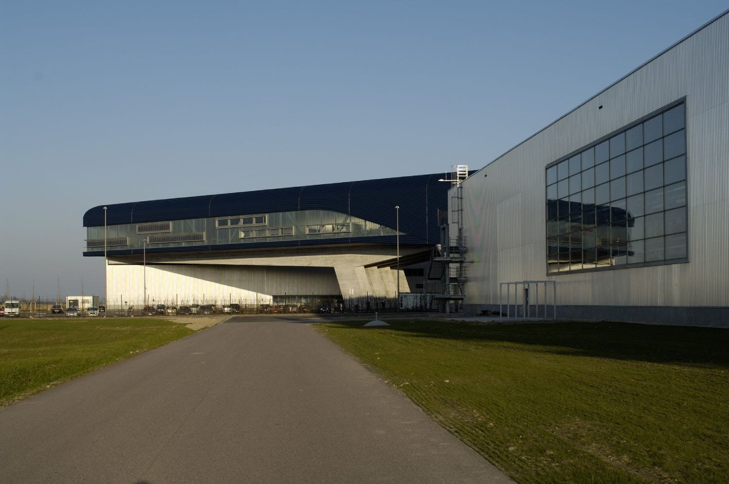 Edificio Central de la Planta de BMW en Lepzig, obra de Zaha Hadid Architects.