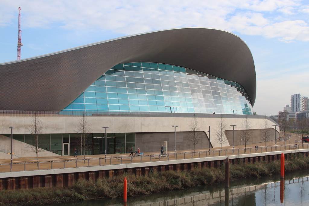 Centro Acuático de Londres, obra de Zaha Hadid Architects. arquitectura contemporánea