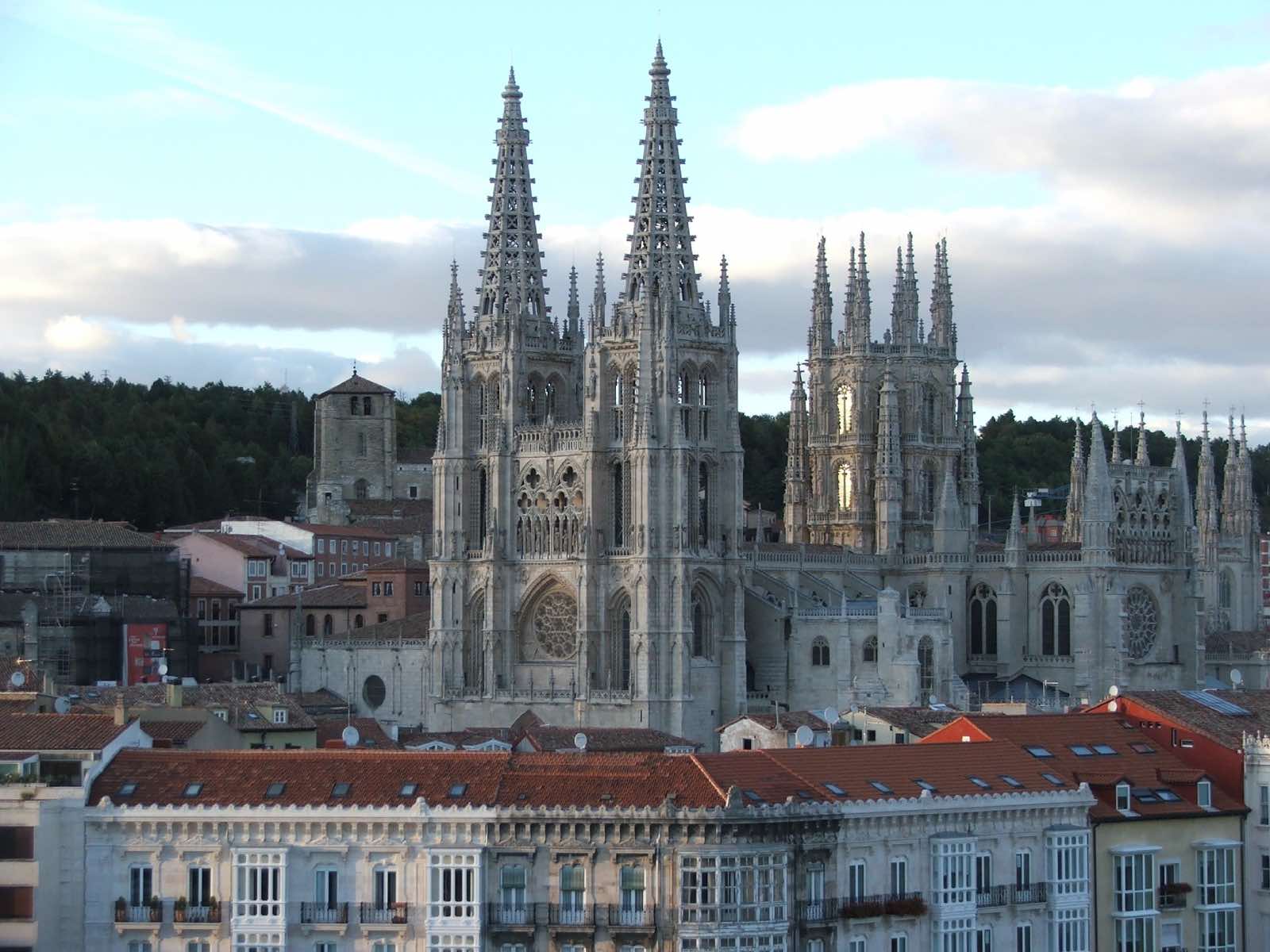 Arquitectura gótica española, Catedral de Burgos. torres