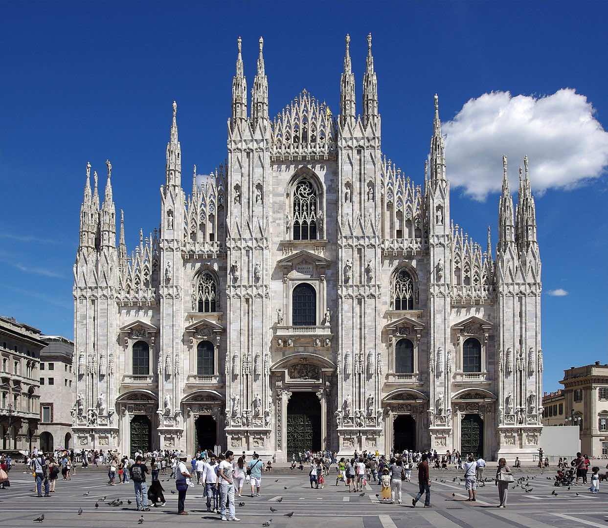 Arquitectura gótica italiana, el Duomo de Milán, fachada catedral