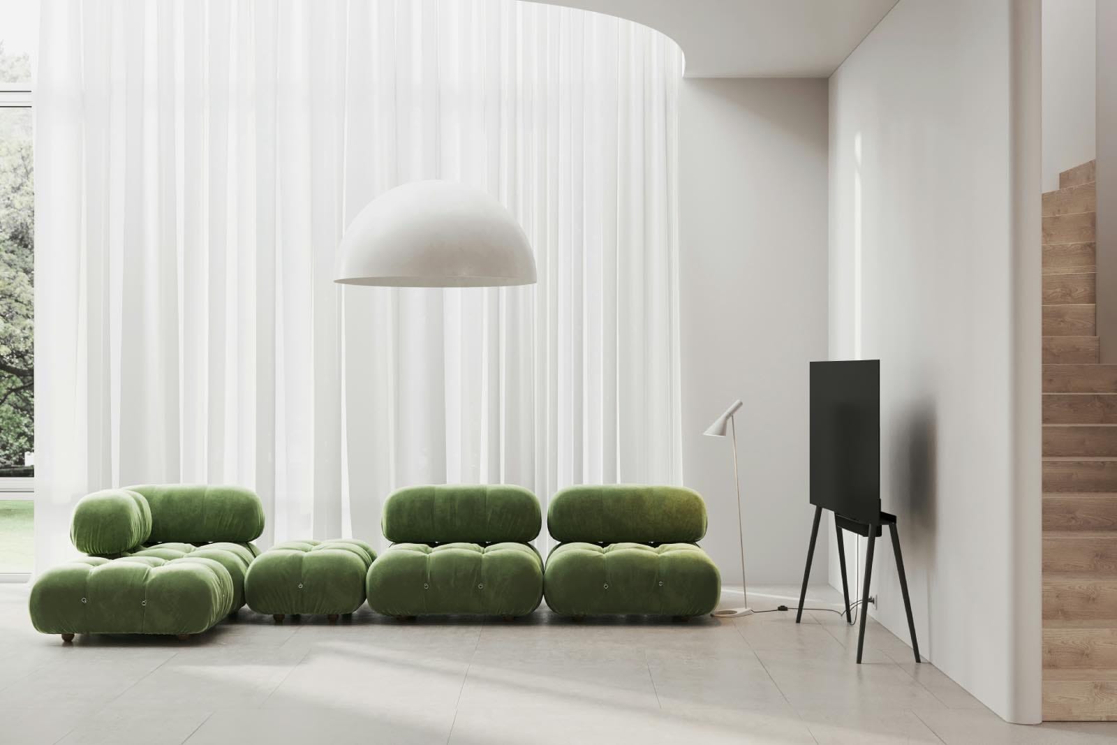 sala de estar estilo japandi con sofá modular verde moderno