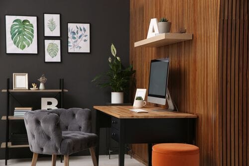 Home office em quarto extra de casa