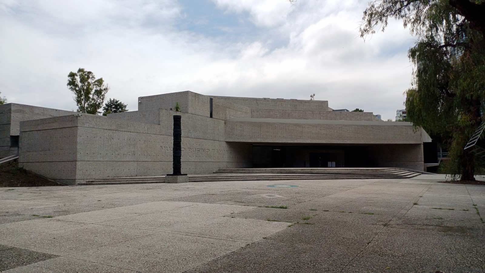 Arquitectos famosos mexicanos: Teodoro González de León, Museo Tamayo en CDMX.