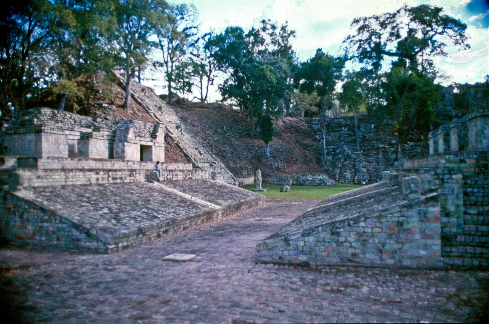 Arquitectura maya: Copán, Honduras. ruinas de templos mayas