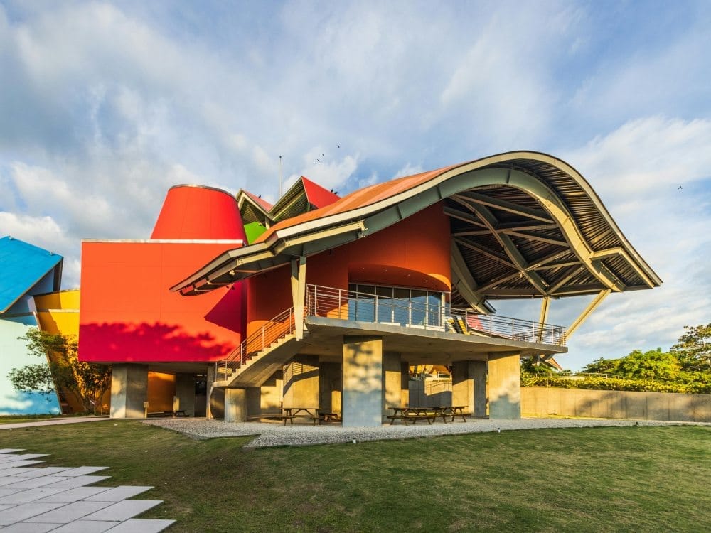 obras de Frank Gehry: Biomuseo, Ciudad de Panamá.