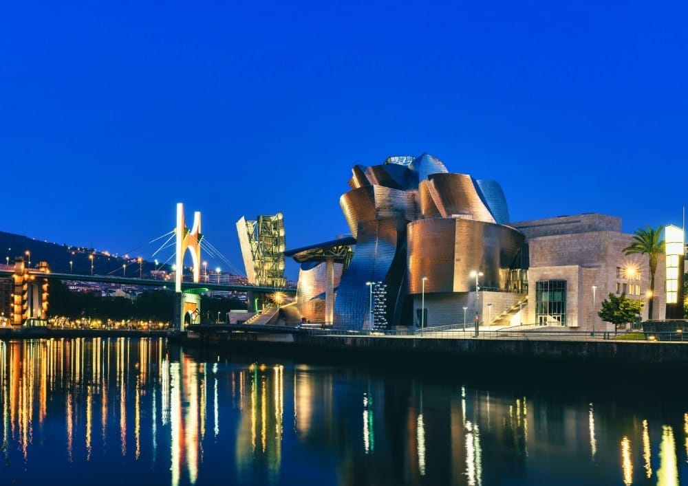 obras de Frank Gehry: Museo Guggenheim de Bilbao. 