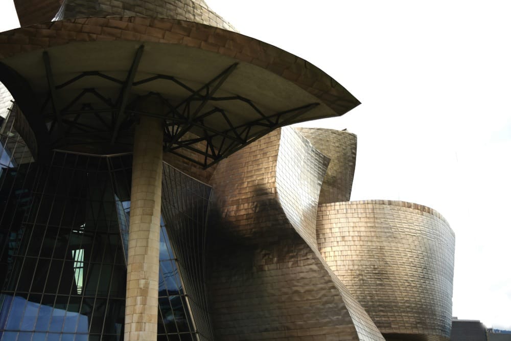 obras de Frank Gehry: Museo Guggenheim de Bilbao. 