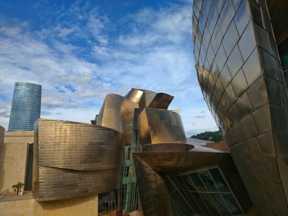 obras de Frank Gehry: Museo Guggenheim de Bilbao. 