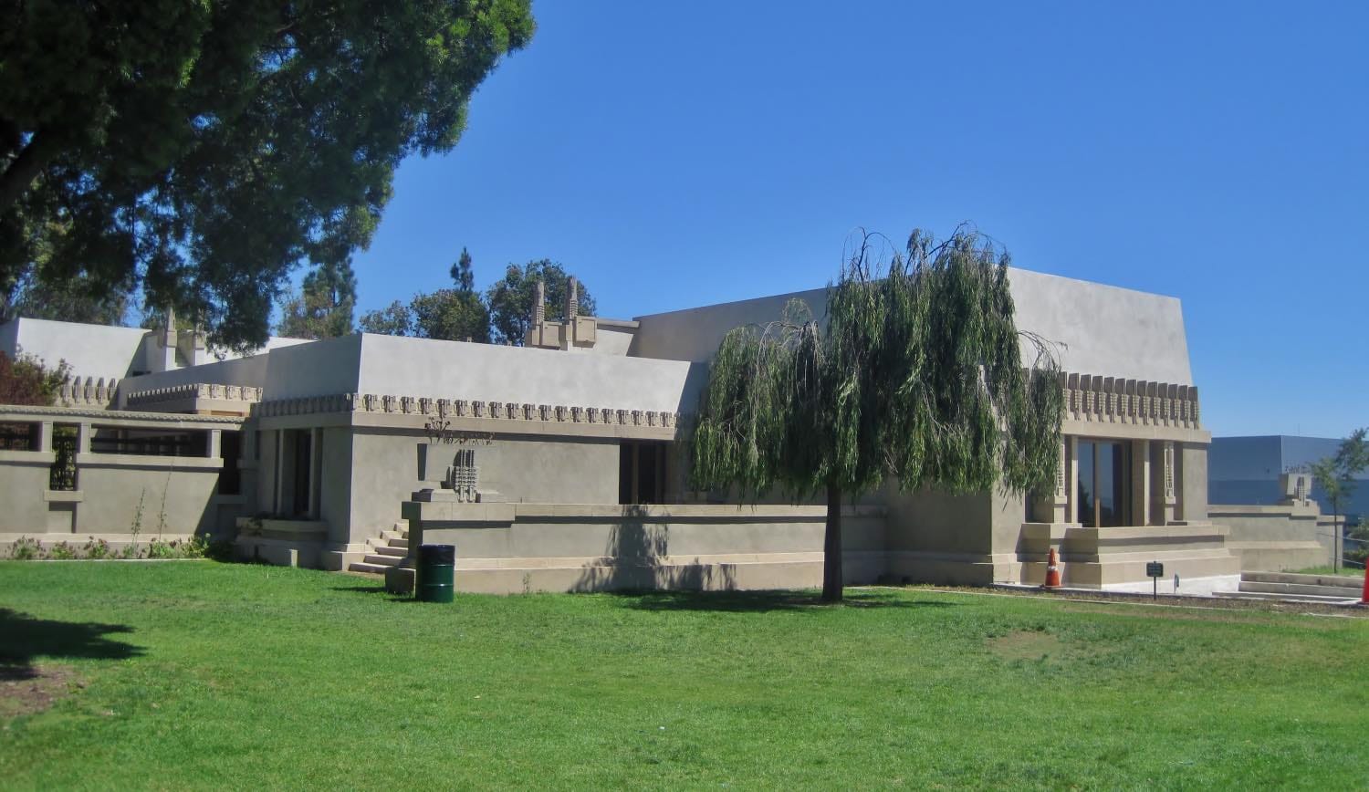 obras de Frank Lloyd Wright: Hollyhock House. , casa los angeles