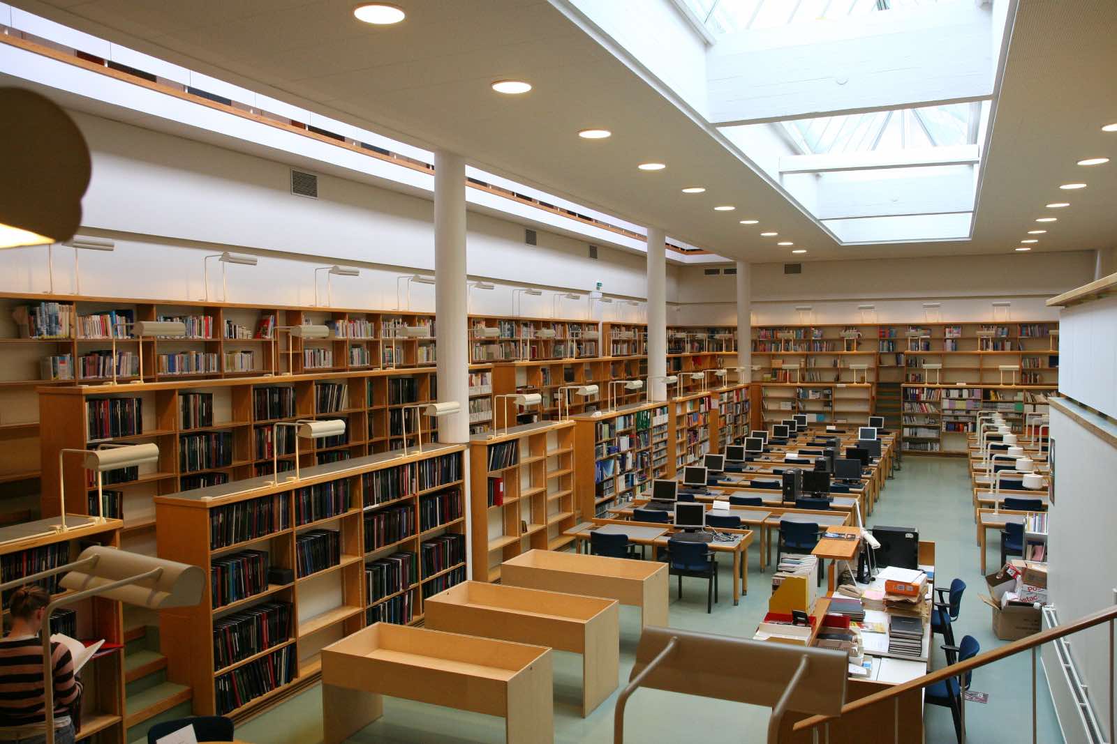 obras de Alvar Aalto: Biblioteca Alvar Aalto de la Universidad de Jyväskylä, Finlandia.