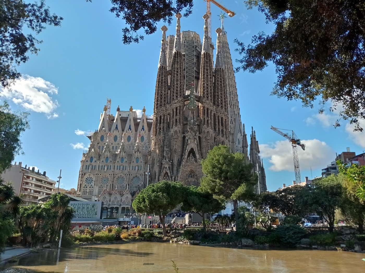 Arquitectos famosos españoles. Antoni Gaudí: Sagrada Familia en Barcelona