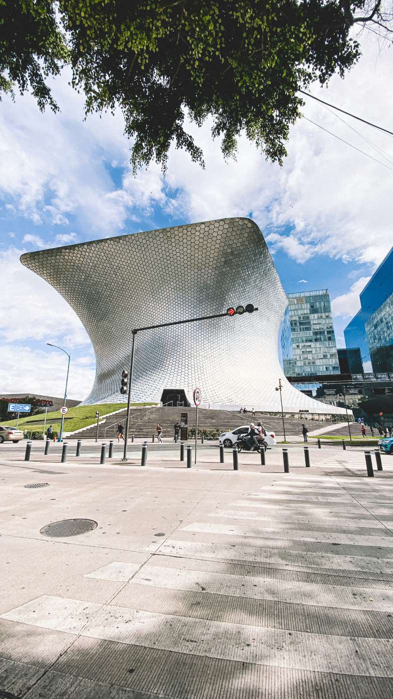 Edificios famosos: Museo Soumaya en CDMX.