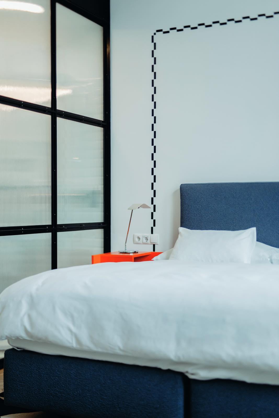 cómo decorar un dormitorio con personalidad, habitación de hotel viena