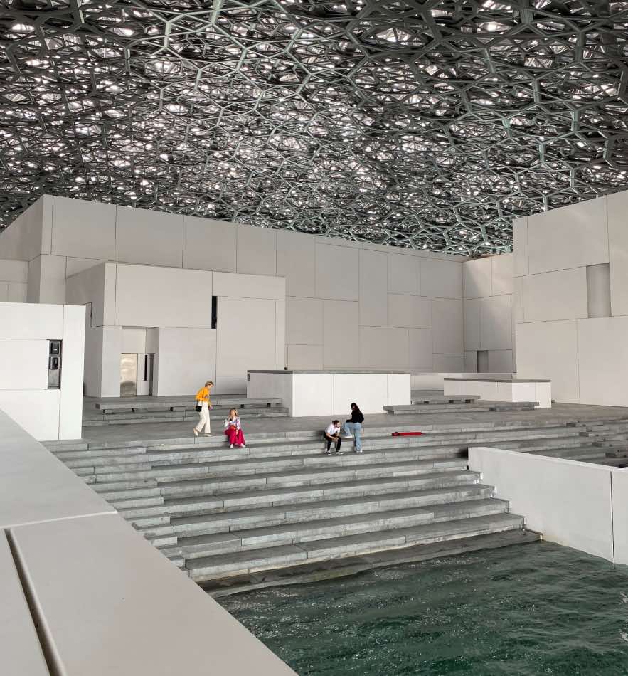 Louvre Aby Dhabi, obra de Jean Nouvel. arquitectos famosos