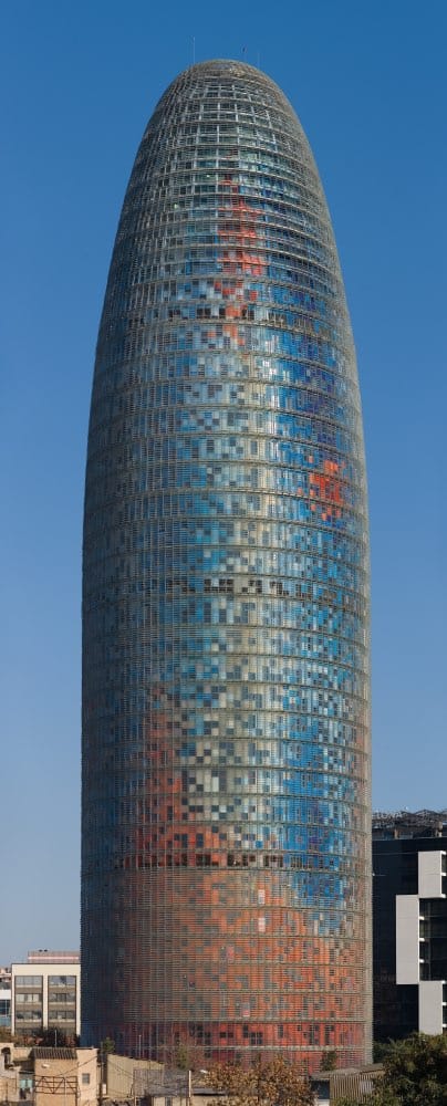 torre glòries. arquitectos famosos: jean nouvel