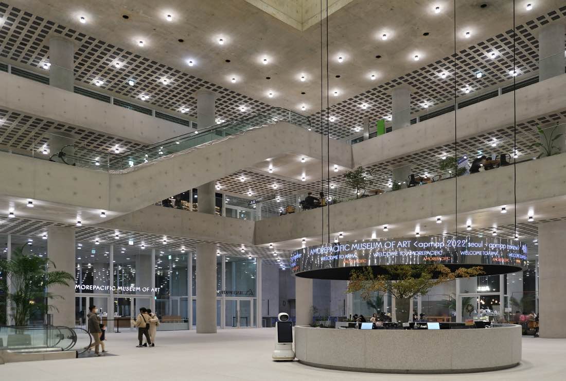 obras de David Chipperfield: Edificio Amorepacific, Seúl. arquitectura moderna korea