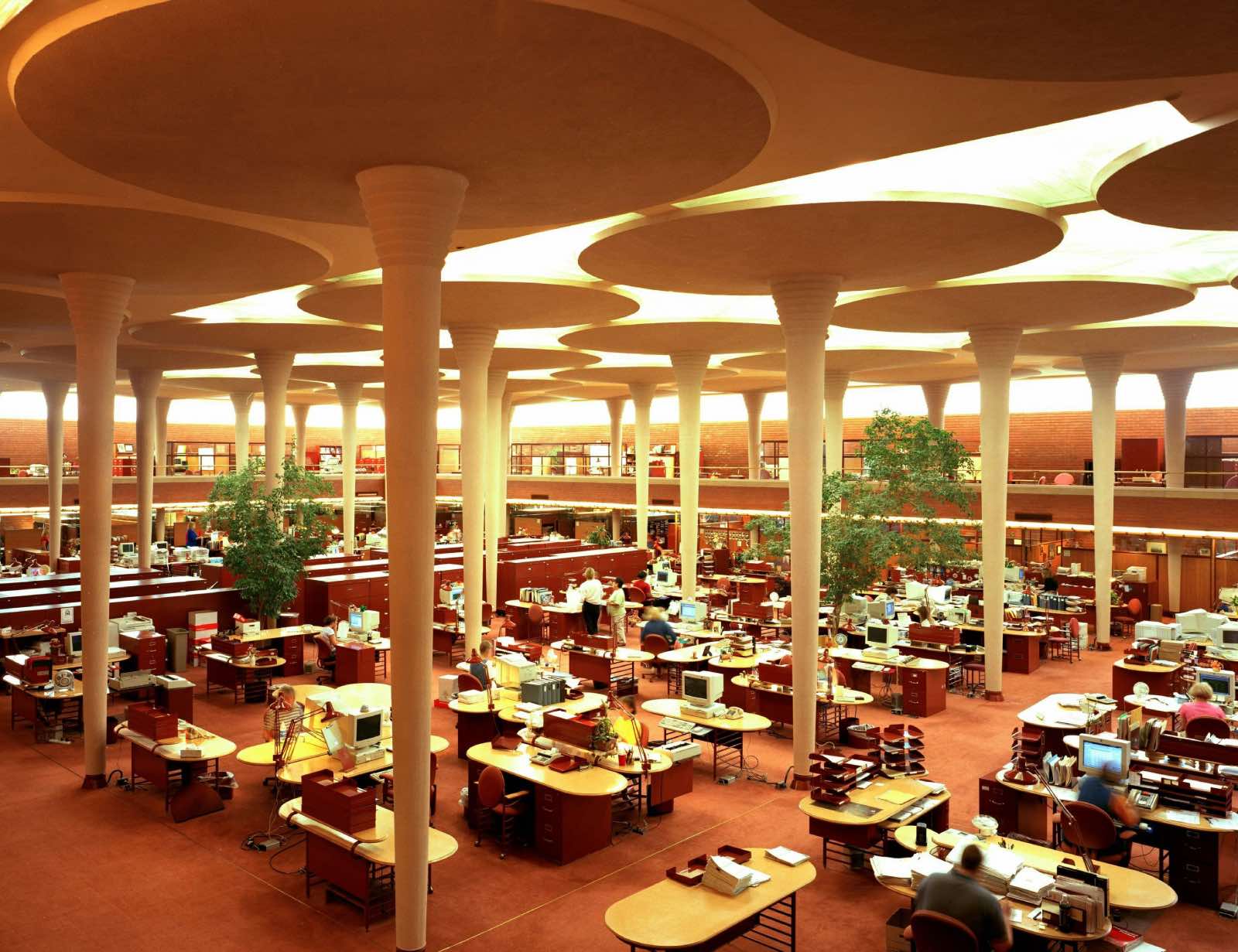 Les œuvres de Frank Lloyd Wright : Johnson Wax Building, Wisconsin.