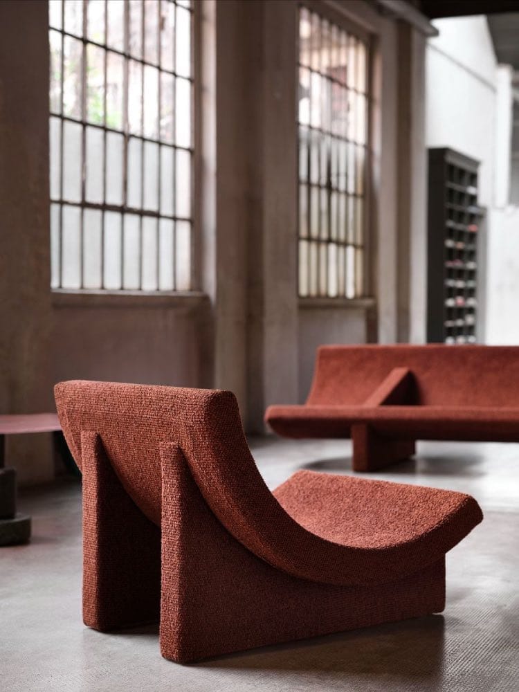 meubles rembourrés, canapés en velours rouge