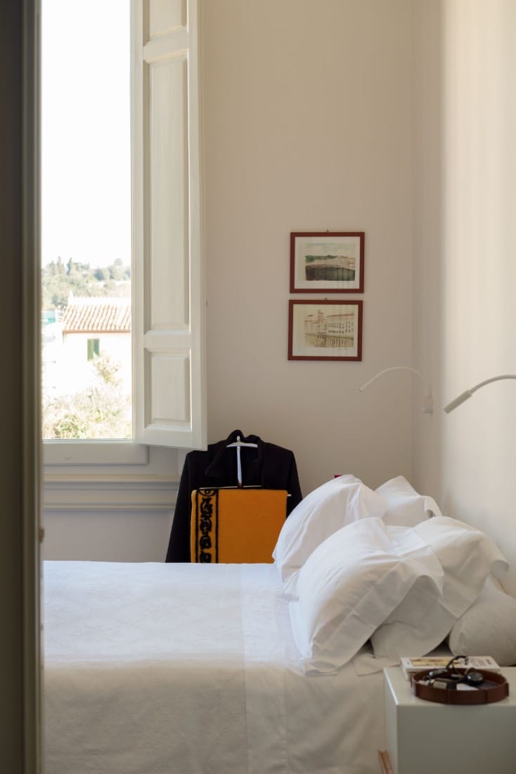 dormitorio, cama blanca, casa estilo vintage