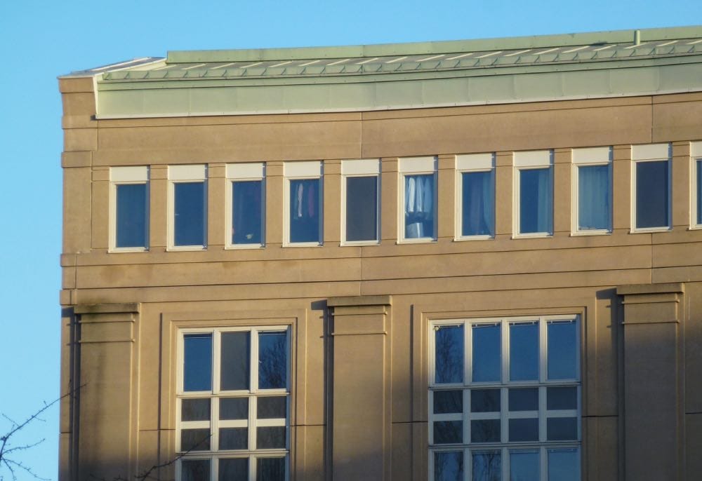 obras de Ricardo Bofill: Bofills Båge, Södermalm, Estocolmo. arquitectura posmoderna