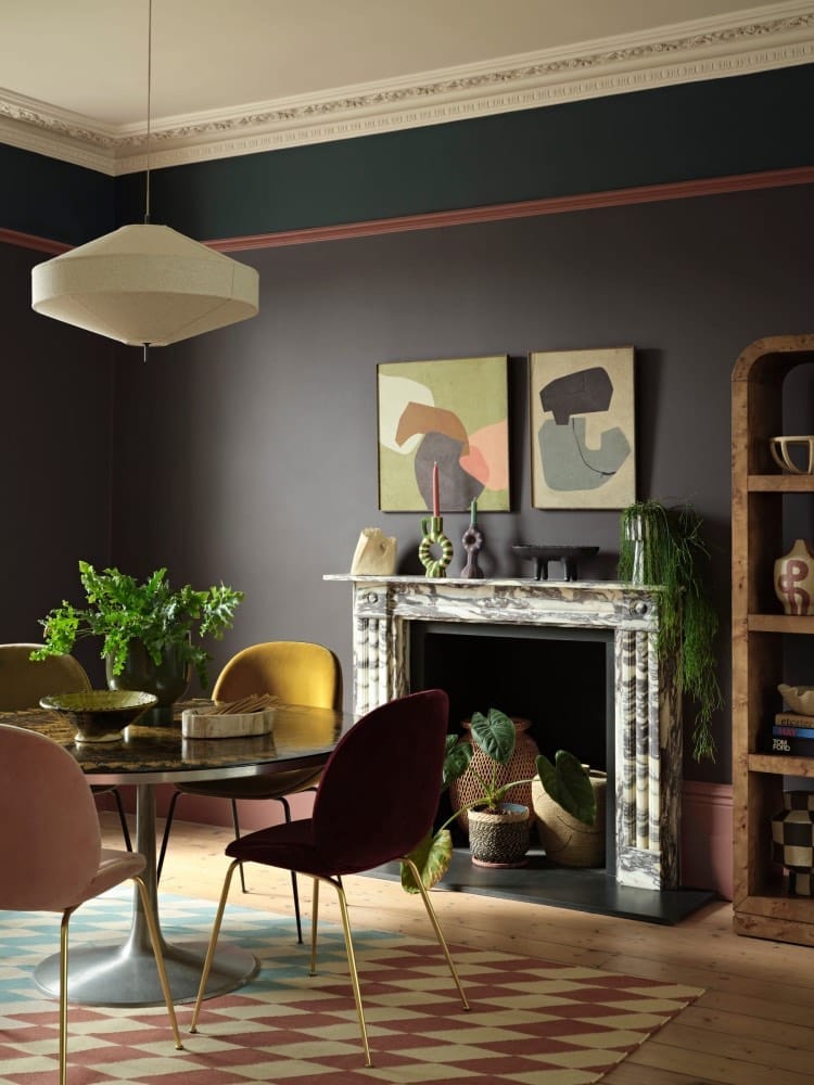 colores del año 2026 en decoración, marrón