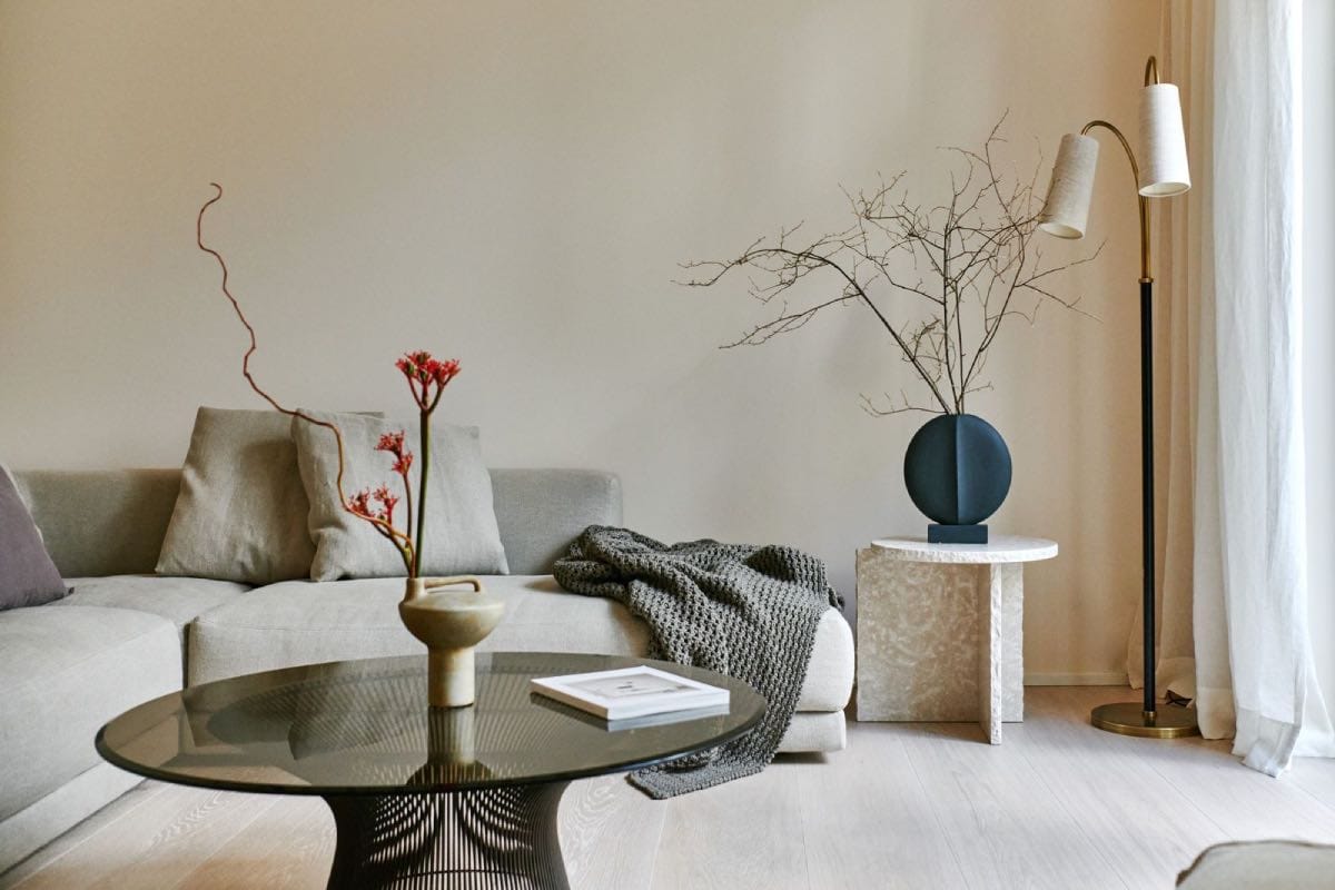 Tendencias de diseño de interiores 2026: interiores llenos de vida.