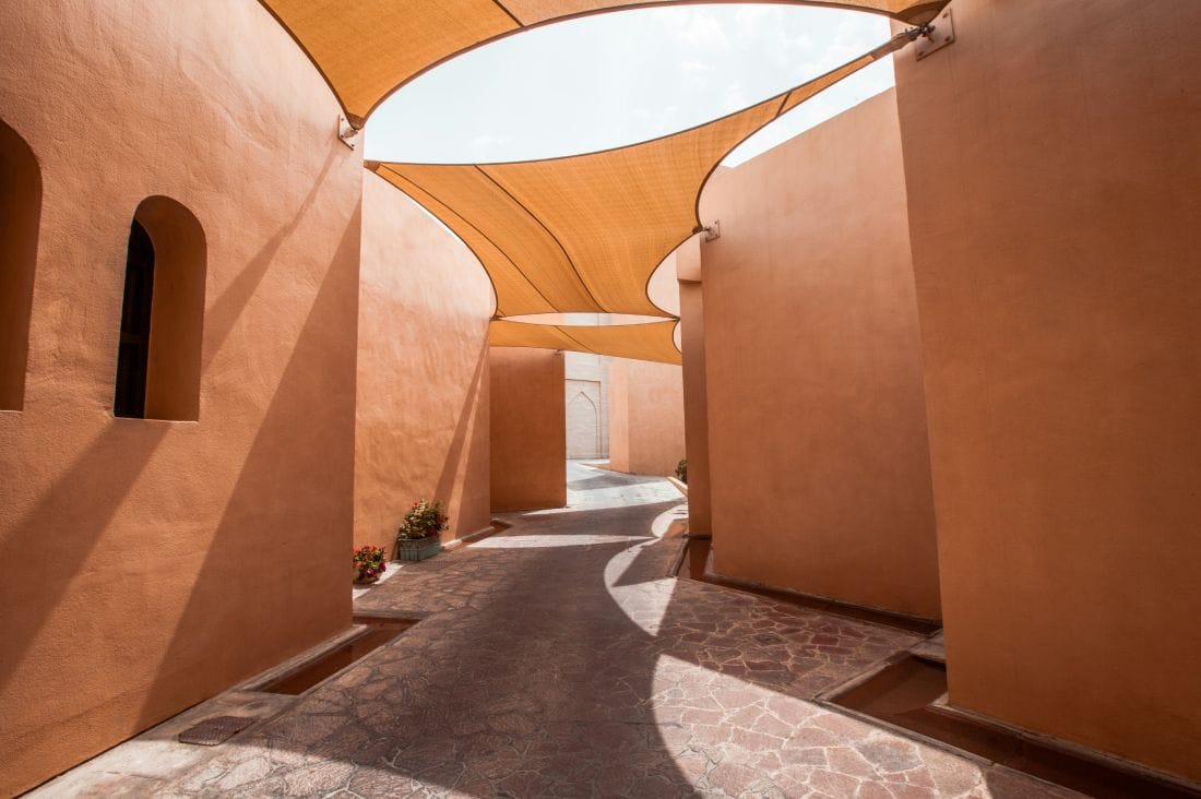 Colores para fachadas de casas: terracota.