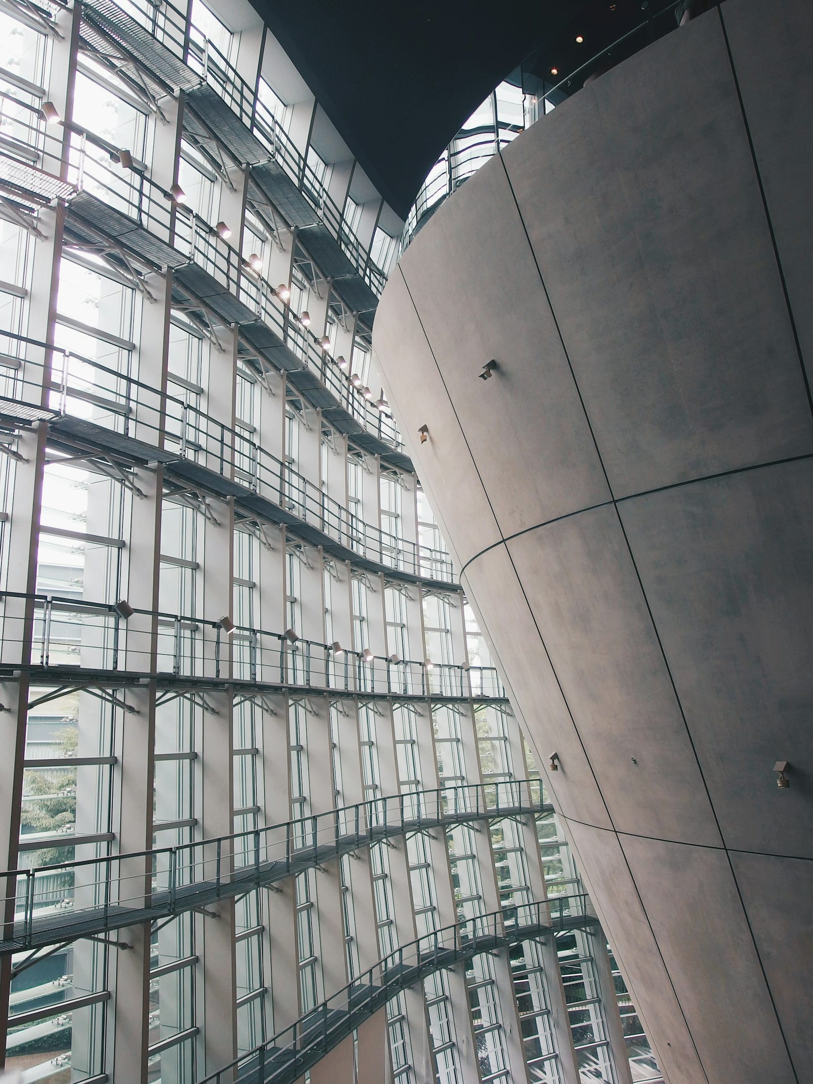 Architecture moderne : caractéristiques, styles et exemples