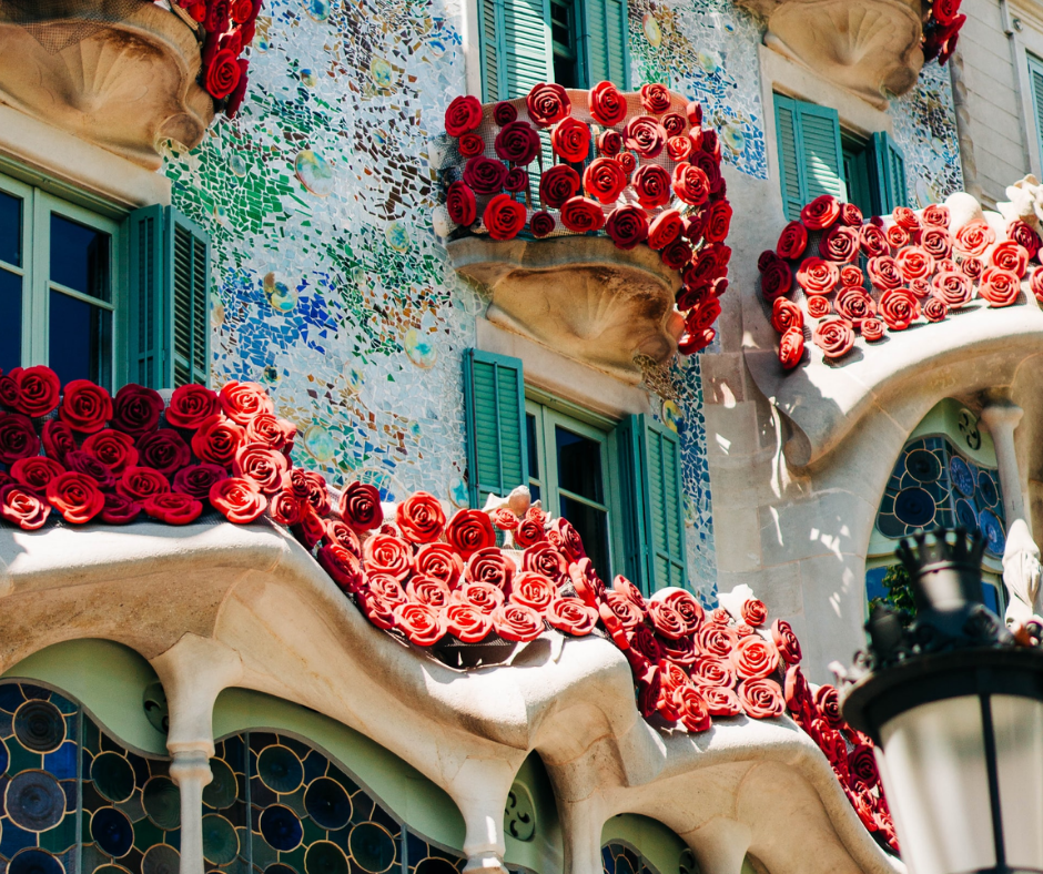 Casa Batlló: conheça o edifício modernista que virou atração cultural e turística