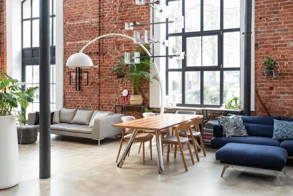 Interior design in stile industriale