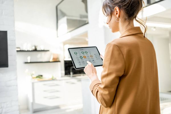 What is a Smart House and How Does it Work?