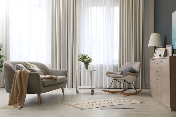 Elevate Your Interior: Expert Tips for Hanging Curtains