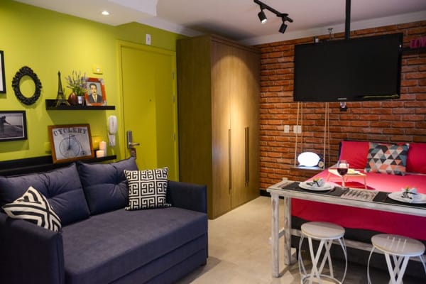 Apartamento em São Paulo no Airbnb projetado pela Clínica Decoração