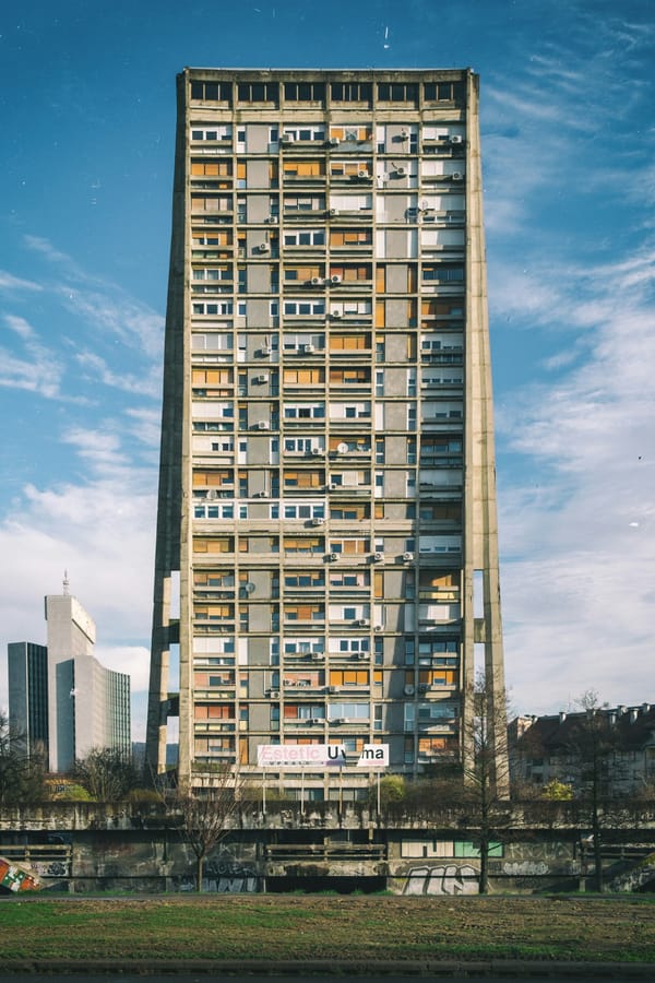 Architecture moderne : caractéristiques, styles et exemples